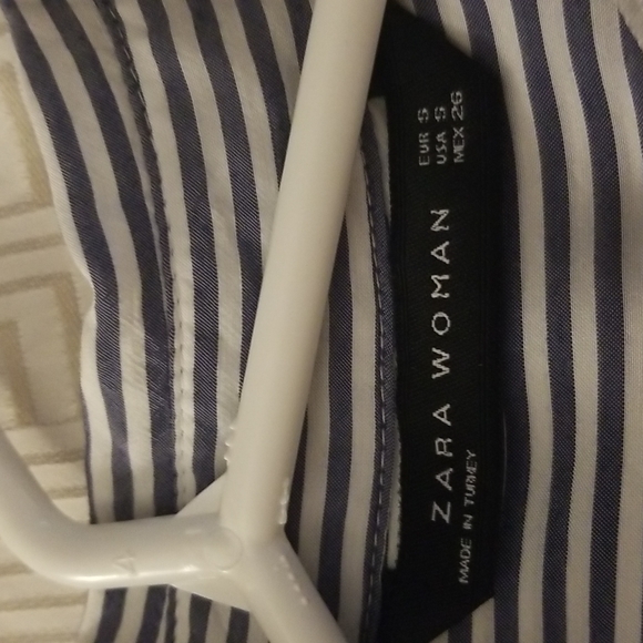 Zara Woman Blue and White Striped button down. Size small. - Picture 2 of 3